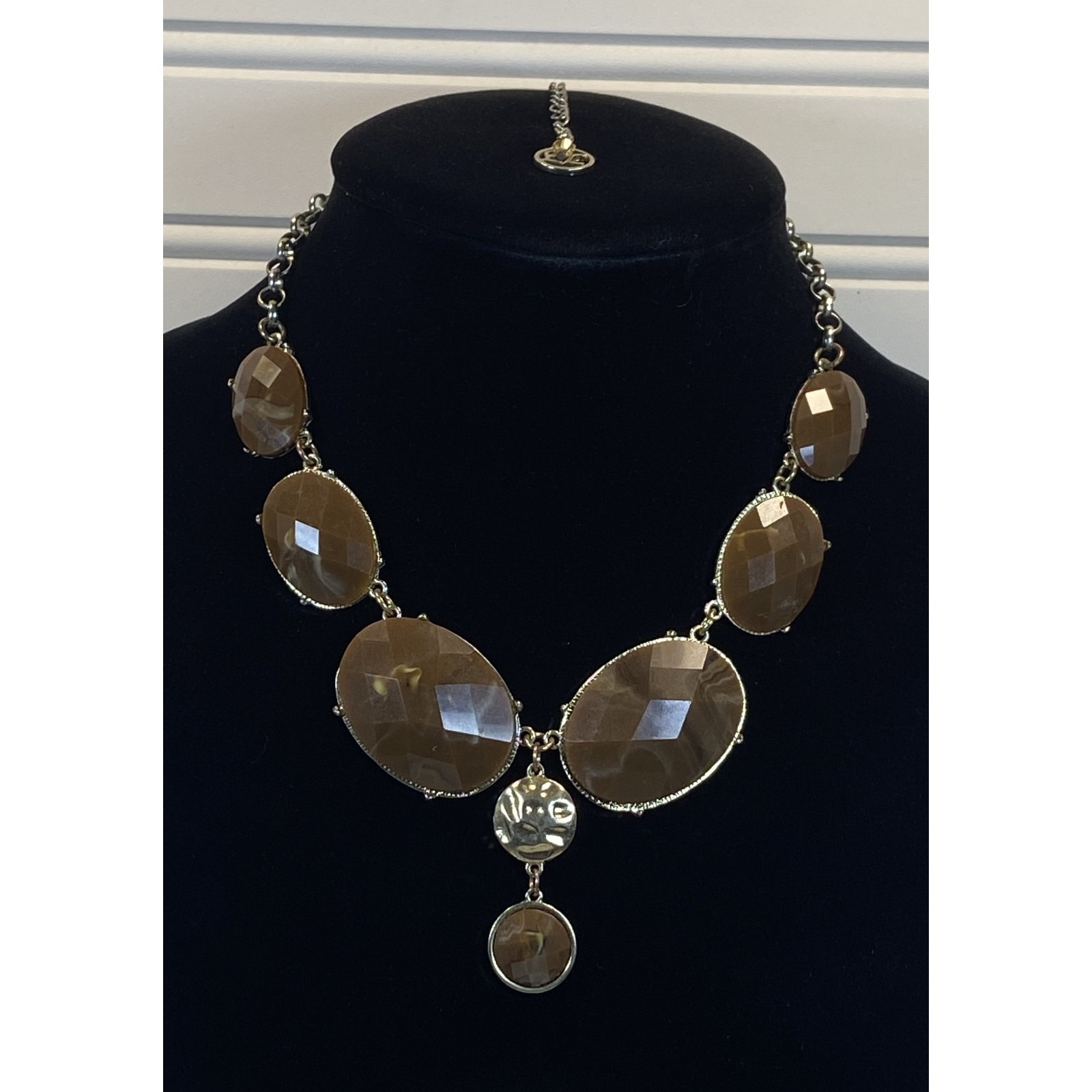 Erica Lyons El Chunky Bold Gold Tone Brown Oval Acrylic Statement Necklace